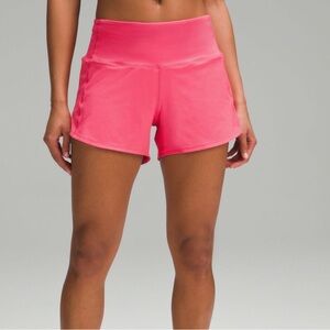 NWOT Lululemon Speed Up shorts 2.5”